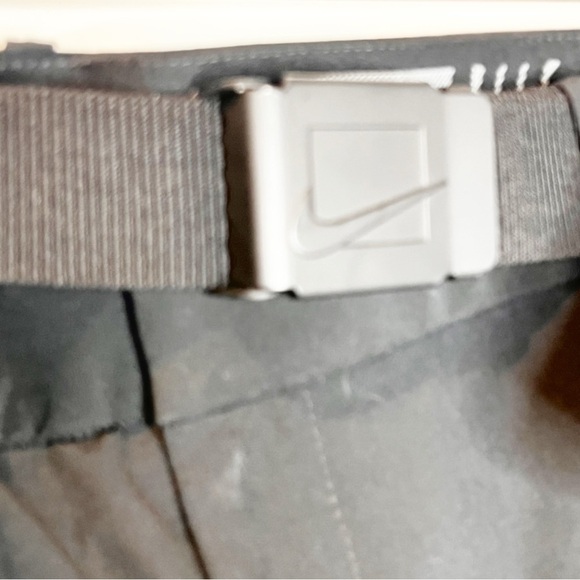 Nike Flex Hybrid Bermudas – Light Bone AJ5495-010 - Picture 5 of 5